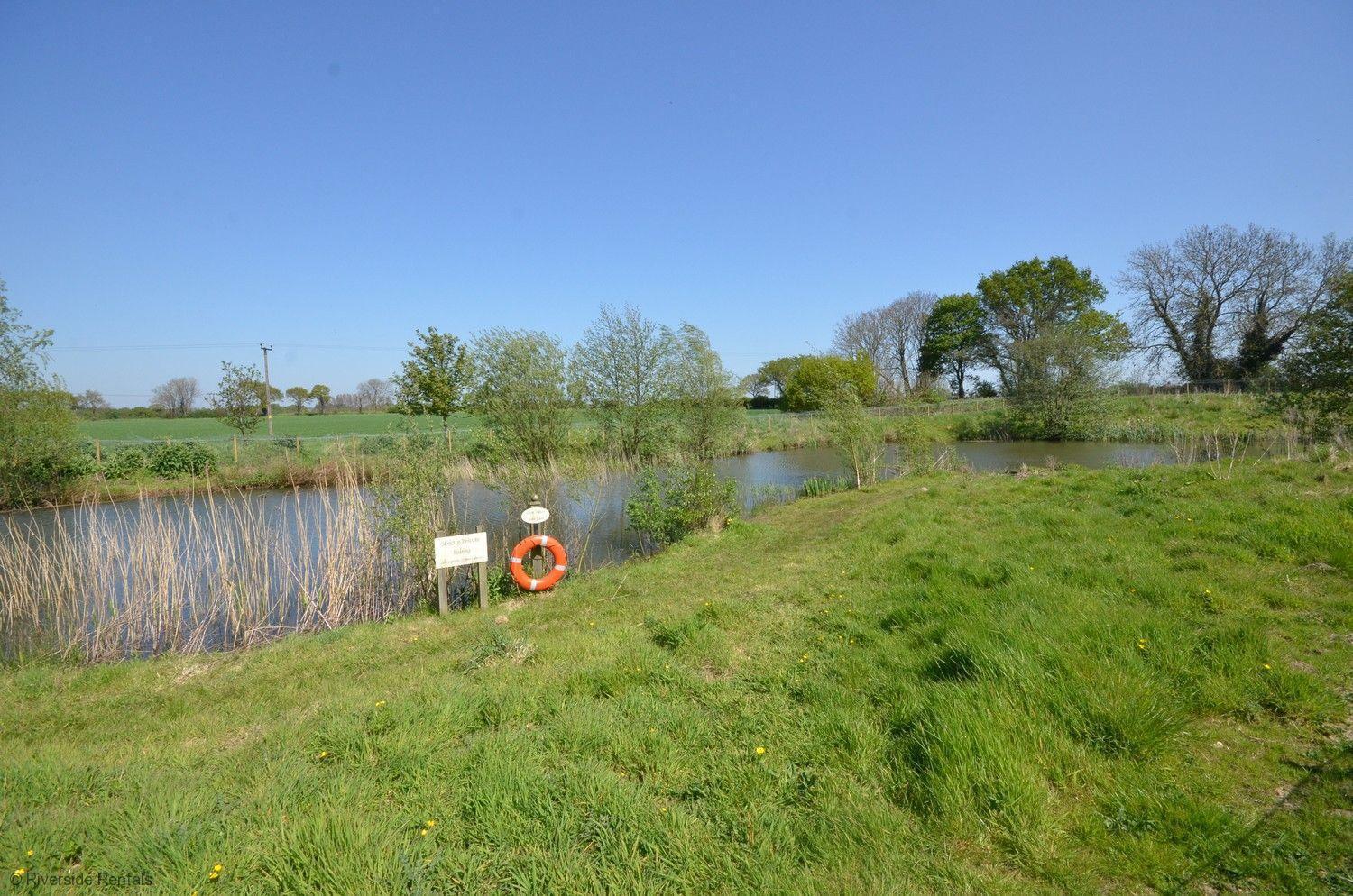 Fennel Cottage - How Hill - Private Fishing Lake For Complex Catfield Exteriör bild